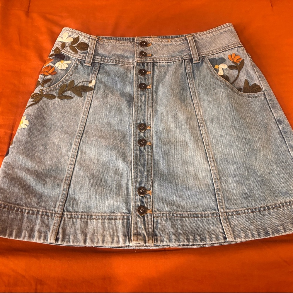 Free People Denim Skirt w/ Floral Embroidery